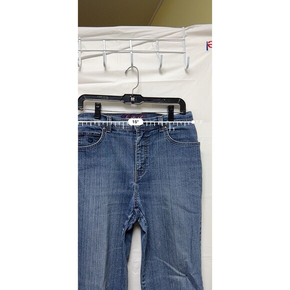 BDE Gloria Vanderbilt Jeans Women’s Size 10 Blue Distressed High-Rise Straight - Picture 3 of 7